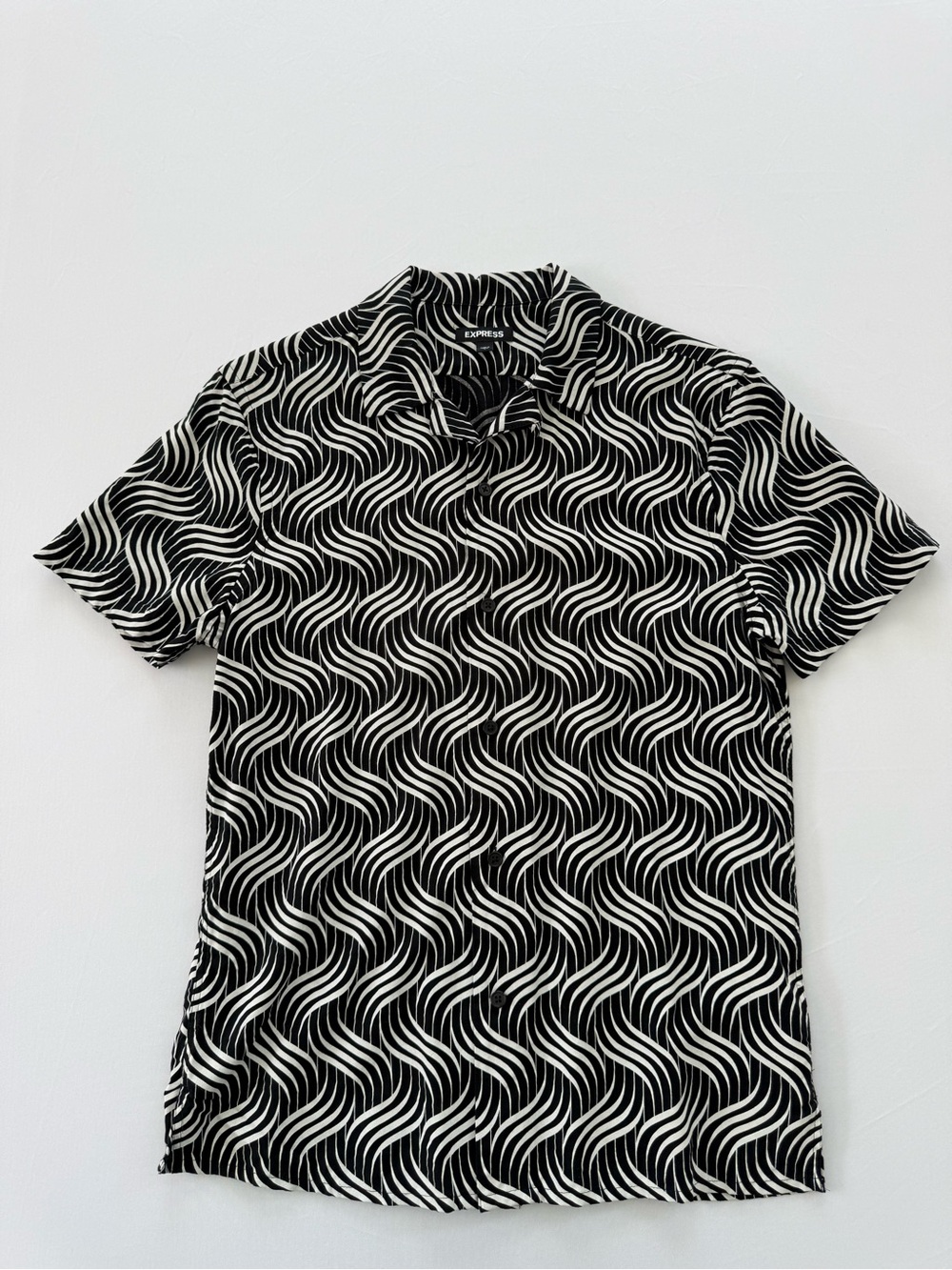 Express Black & White Wave-Print Short Sleeve Polo